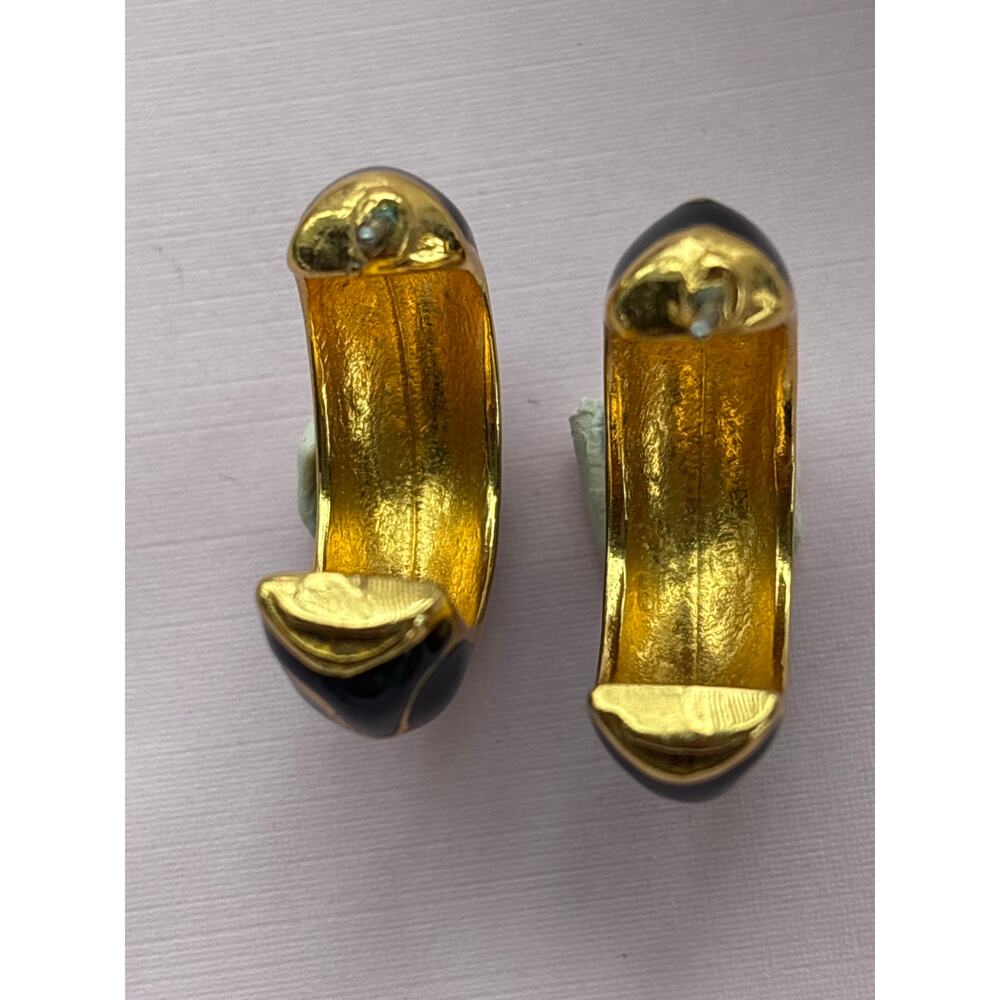 Enamel Vintage Hoop Back Black Gold Pierced Earrings - Picture 7 of 8